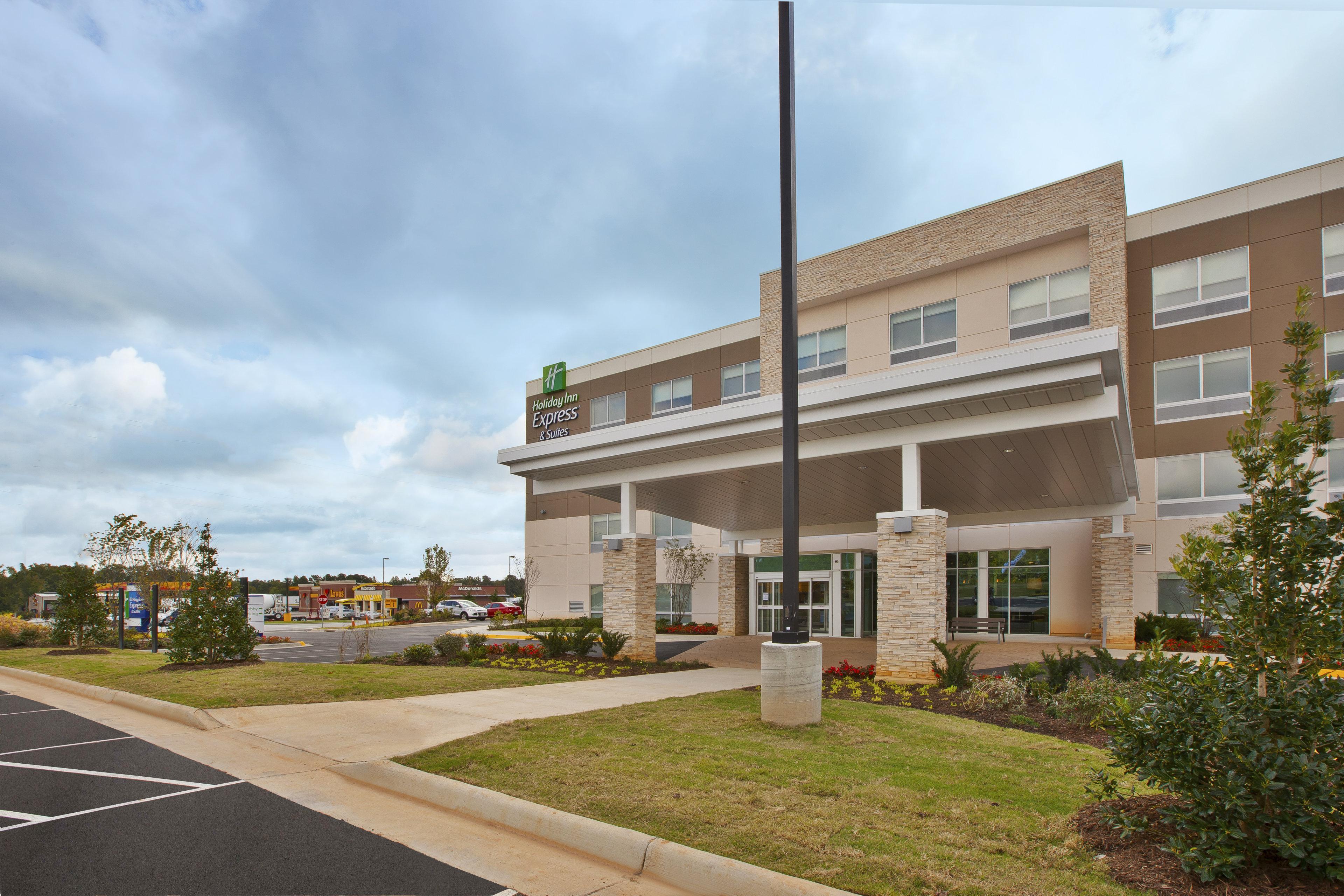 Holiday Inn Express And Suites South Hill By Ihg Extérieur photo